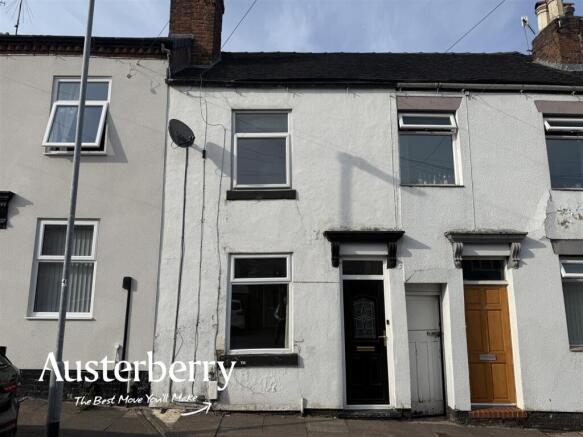 2 bed property, in James Street, £58,000