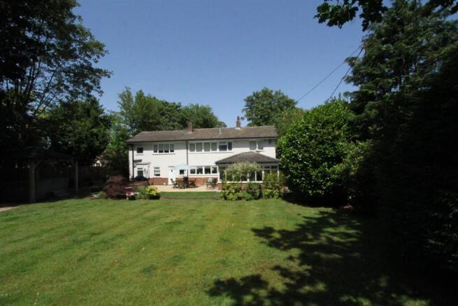 4 bed property, in Old Mead Lane, £1,000,000