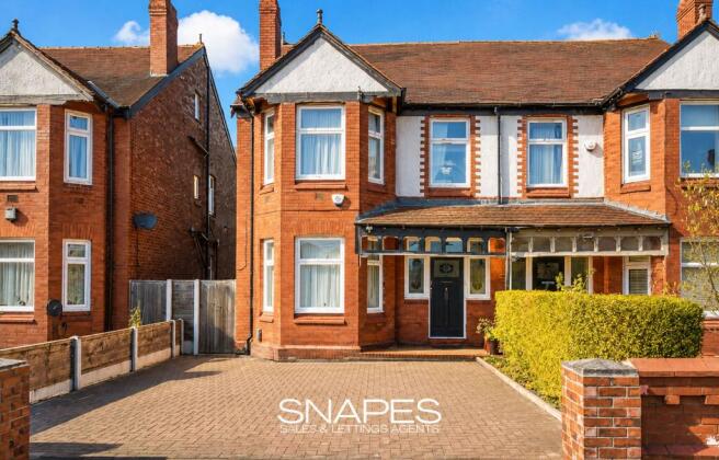 4 bed property, in Garners Lane, £475,000