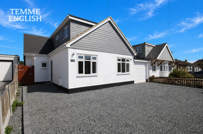 3 bed property, in Oxford Road, £600,000