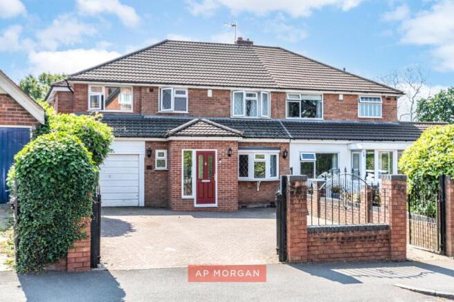 5 bed property, in Norman Road, £560,000