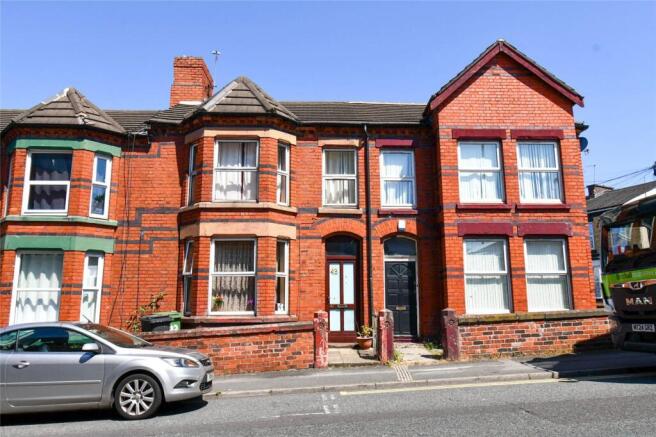 4 bed property, in Whetstone Lane, £145,000