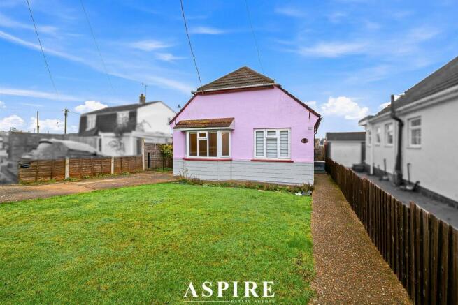 2 bed property, in *NO ONWARD CHAIN* Video Inside - Stanley Road, £350,000