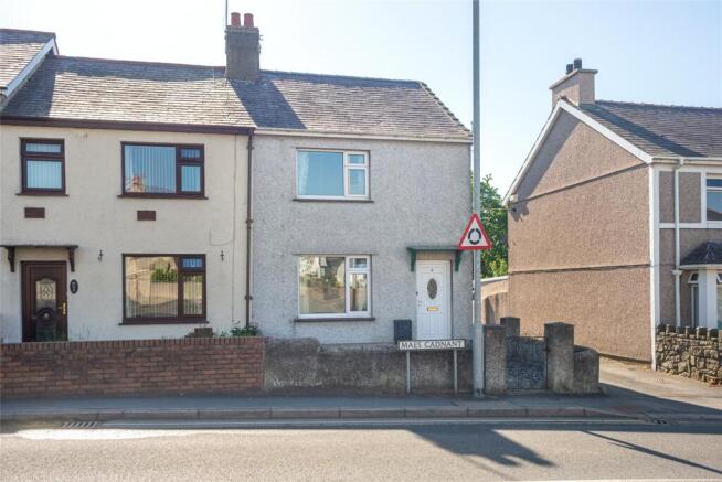 3 bed property, in Maes Cadnant, £175,000