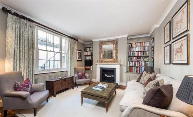 2 bed property, in Winchester Street, £875,000