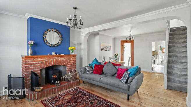 3 bed property, in Linden Road, £300,000