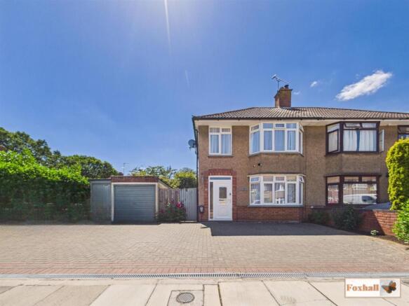 3 bed property, in Tasmania Road, £335,000