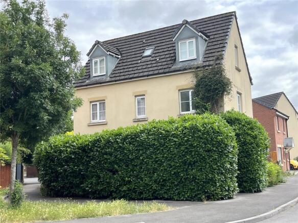 4 bed property, in Barley Leaze, £390,000