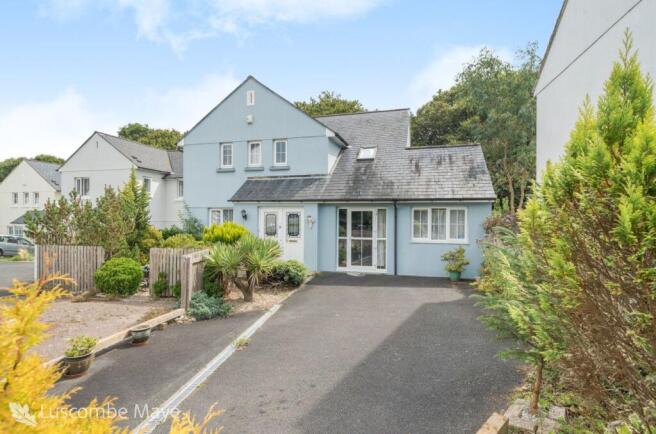 4 bed property, in Aveton Gifford, £615,000