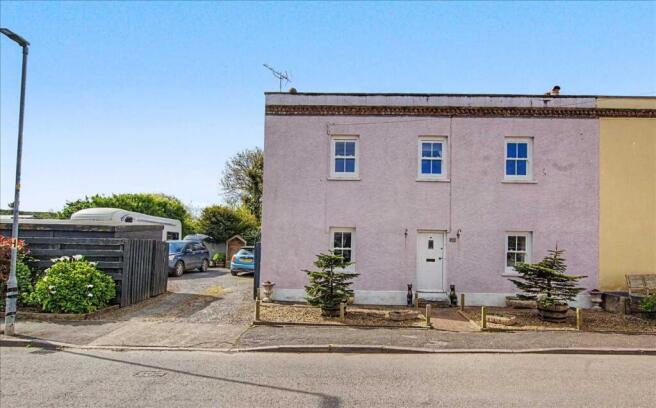 3 bed property, in 23 The Village, £350,000