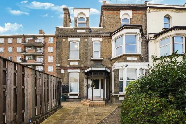 10 bed property, in Green Lanes, £1,700,000