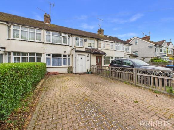 3 bed property, in Green Lanes, £374,995