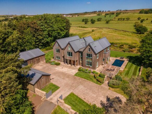 6 bed property, in Clitheroe Road, £2,850,000