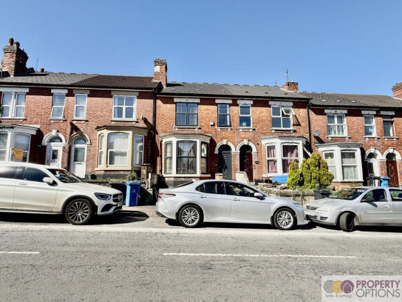 4 bed property, in St. Thomas Road, £230,000