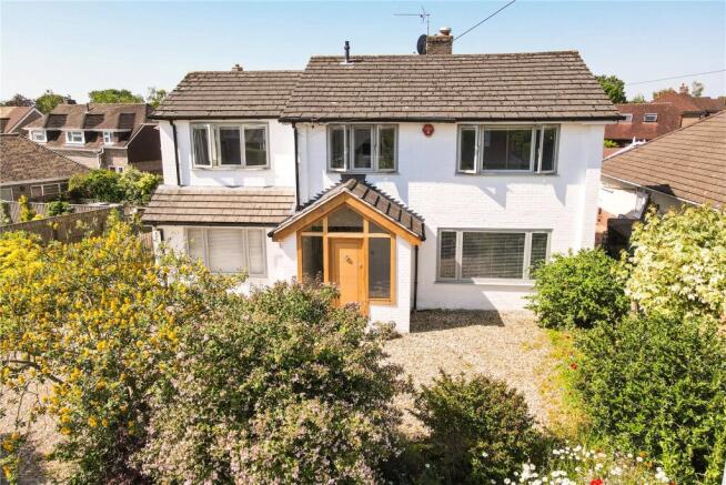 4 bed property, in Manchester Road, £775,000