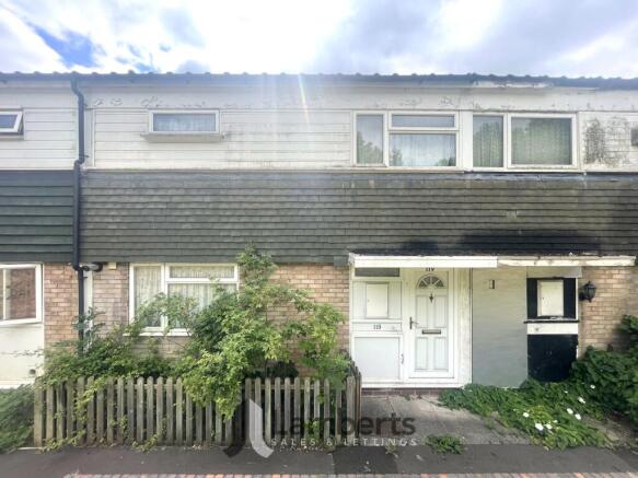 3 bed property, in Doverdale Close, £150,000
