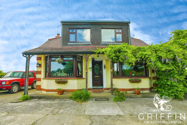 3 bed property, in Southend Road, £775,000