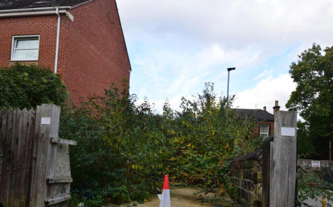 3 bed property, in Springfield Street, £39,995