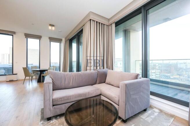 3 bed property, in Legacy Tower, £600,000