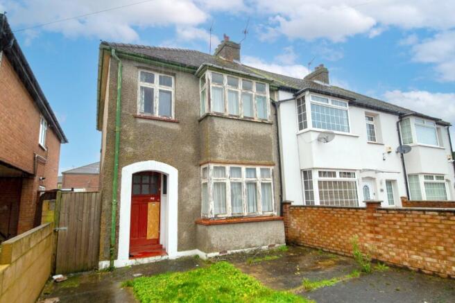 3 bed property, in Faraday Road, £184,000