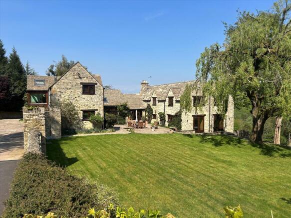 7 bed property, in Charlton Hill, £2,250,000