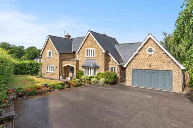5 bed property, in Dane O'coys Road, £1,950,000