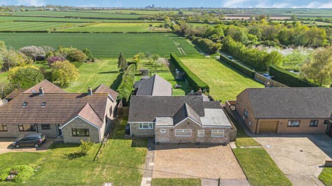 4 bed property, in Cannon Street, £675,000