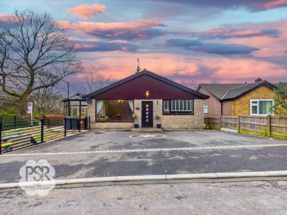 3 bed property, in Yeardsley Lane, £440,000