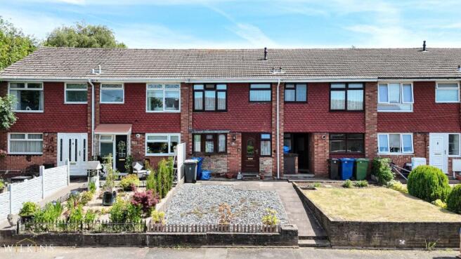 3 bed property, in Eliot Close, £220,000