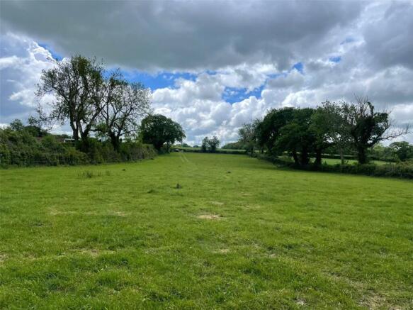 Land, in Off Station Road, £40,000
