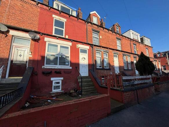4 bed property, in Salisbury Avenue, £129,995