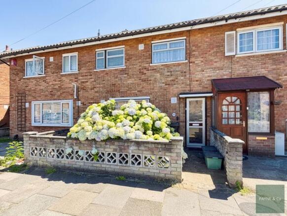 3 bed property, in St. Marys Road, £450,000