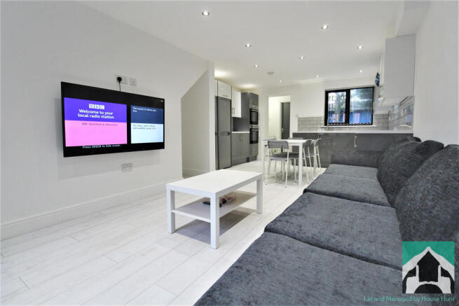6 bed property, in 134 Heeley Road, £575,000