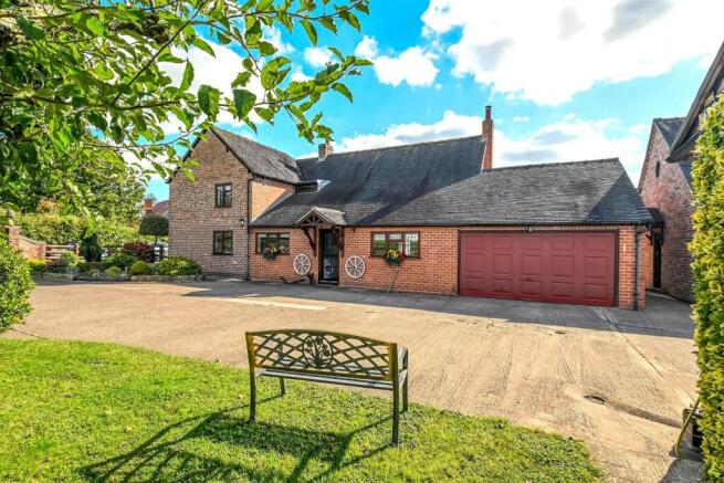 4 bed property, in Fairview, £1,345,000