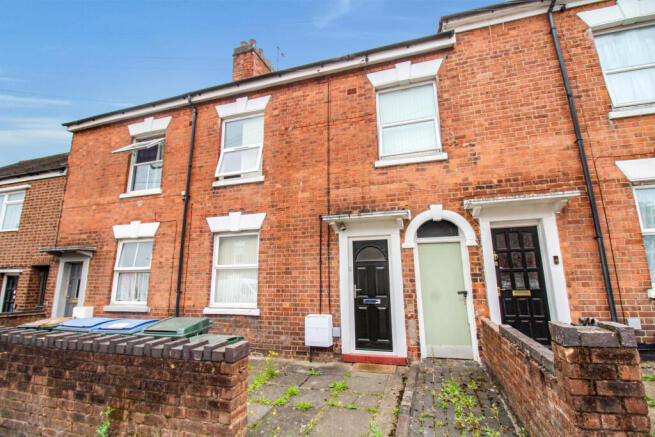 5 bed property, in Craven Street, £230,000