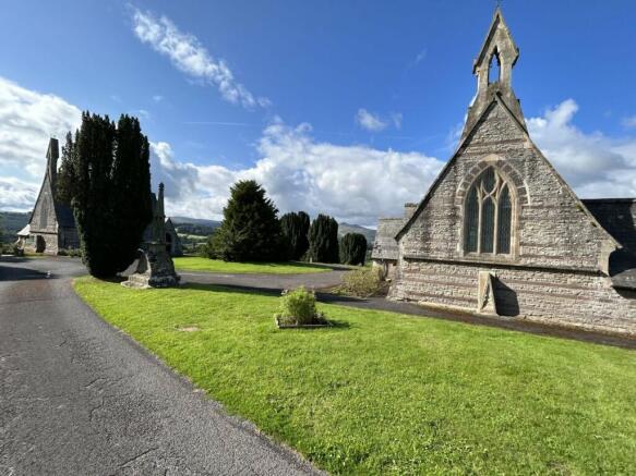 Land, in Cradoc Road, £125,000