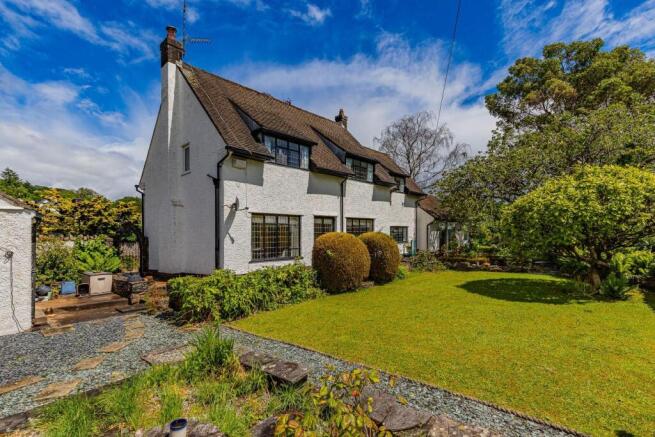 3 bed property, in Ynys Hir, £600,000