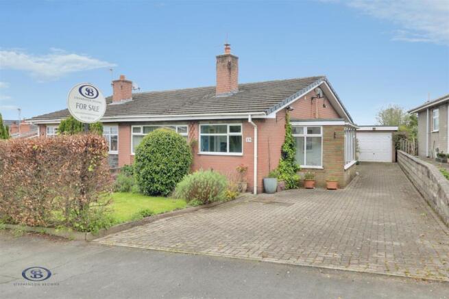 3 bed property, in Birch Road, £225,000