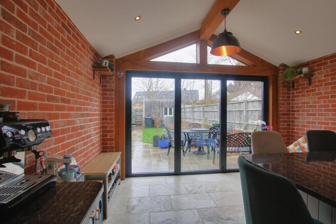 3 bed property, in Romsey, £485,000