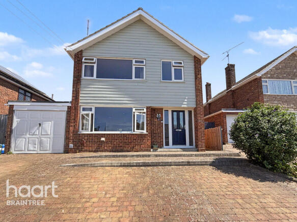 4 bed property, in Acorn Avenue, £450,000