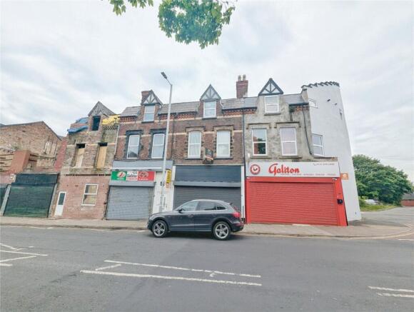 2 bed property, in Seaforth Road, £125,000