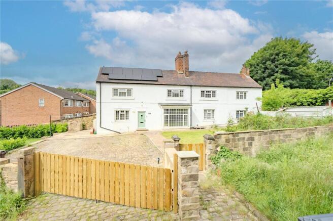4 bed property, in India Cottage, £450,000