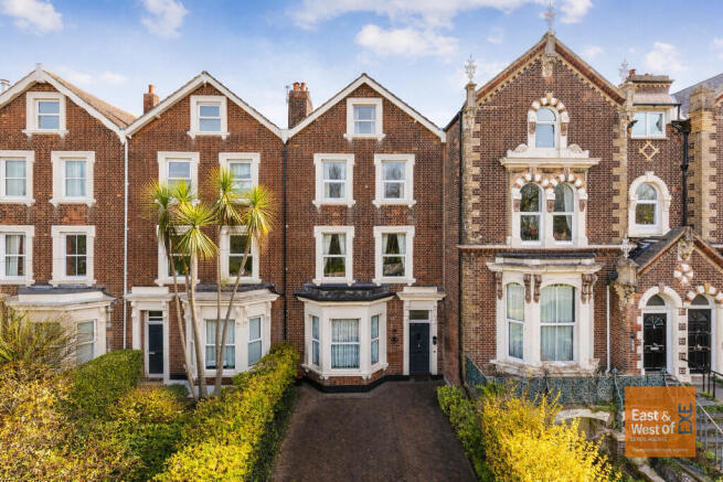 7 bed property, in Polsloe, £695,000