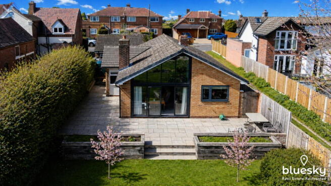 3 bed property, in Shrewley Common, £525,000