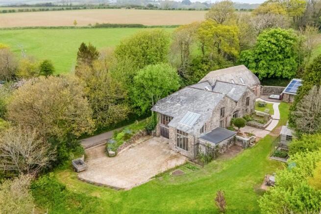 5 bed property, in Blackawton, £1,395,000