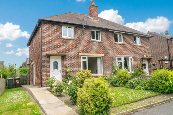 3 bed property, in Shelley Lane, £225,000