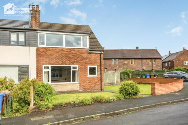2 bed property, in Brookfield, £285,000