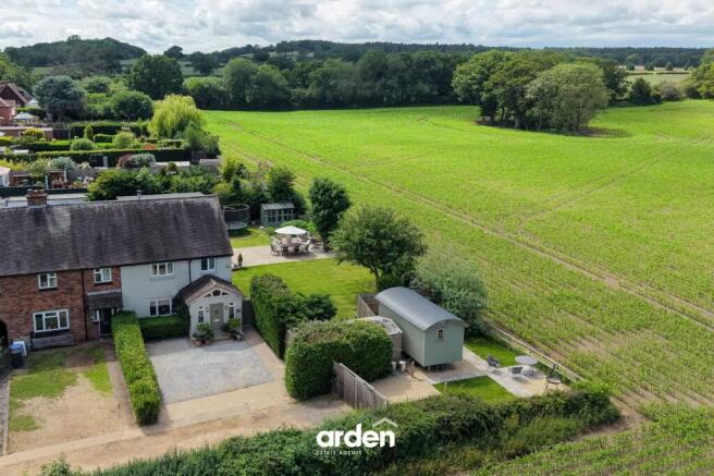 4 bed property, in Coughton Lane, £575,000