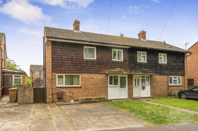 3 bed property, in Stoney Brook, £425,000