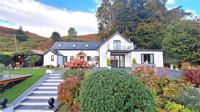 3 bed property, in Llechwedd, £790,000